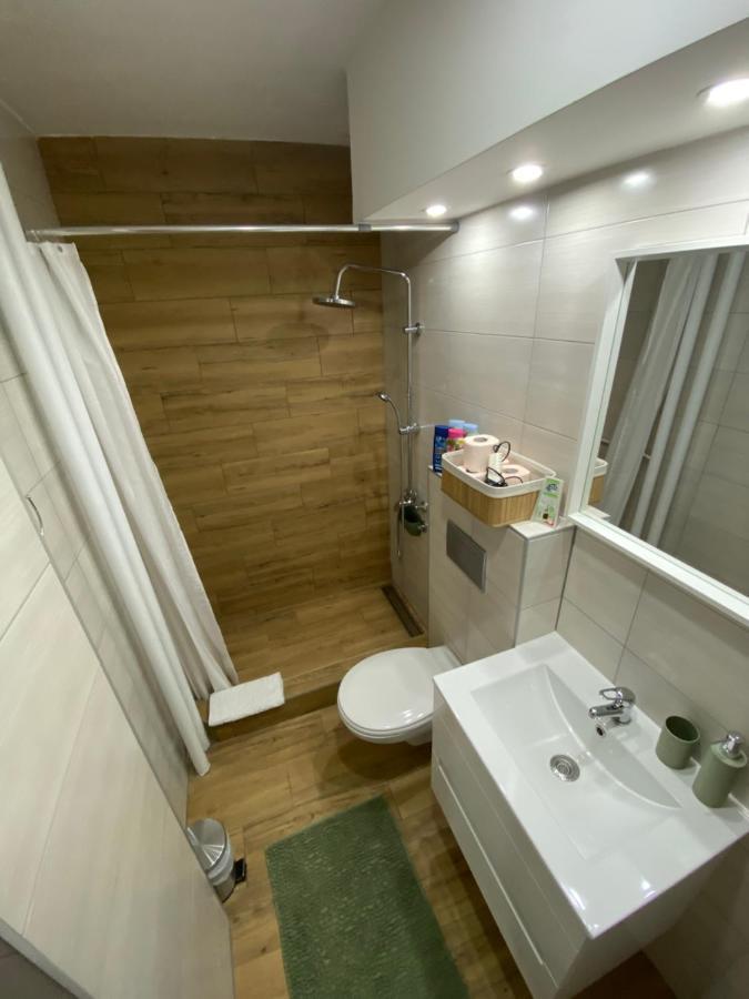Apartman Kosta เลสโควัซ ภายนอก รูปภาพ